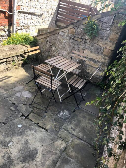 Bakewell- Super 2 Bed *